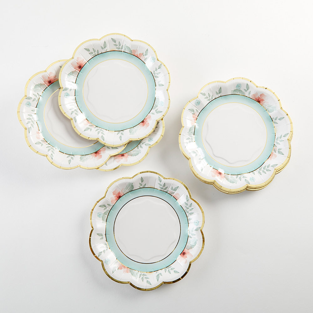 Floral 7 in. Paper Plates (Set of 16) | Kate Aspen
